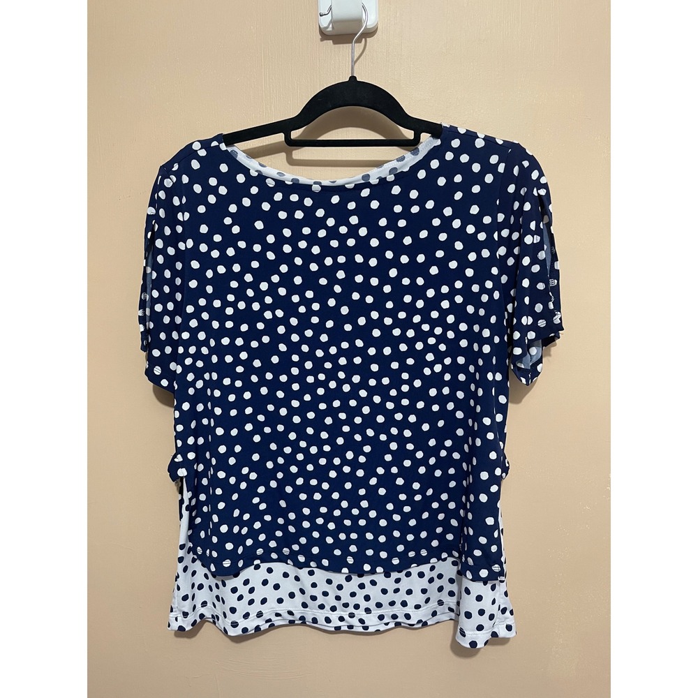 Susan Graver Liquid Knit Layered Ring Detail‎ Polka Dot Print Top Navy White M